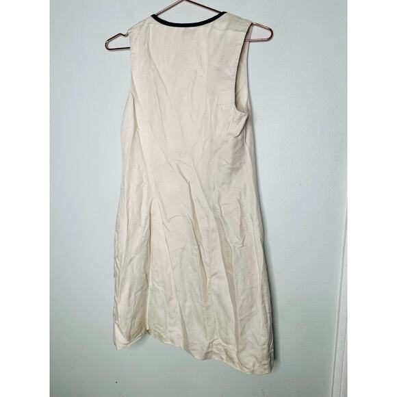 LOVE, WHIT Off White V-Neck Black Lined Front Button Suiting Dress size 2 - Picture 8 of 10